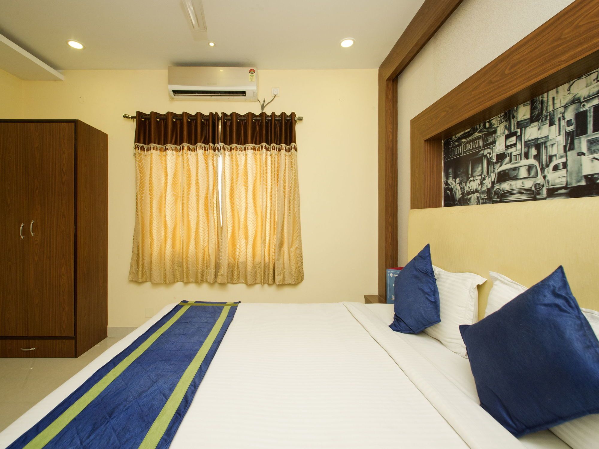 Oyo 460 Hotel Ivory Residency Calcutta Buitenkant foto