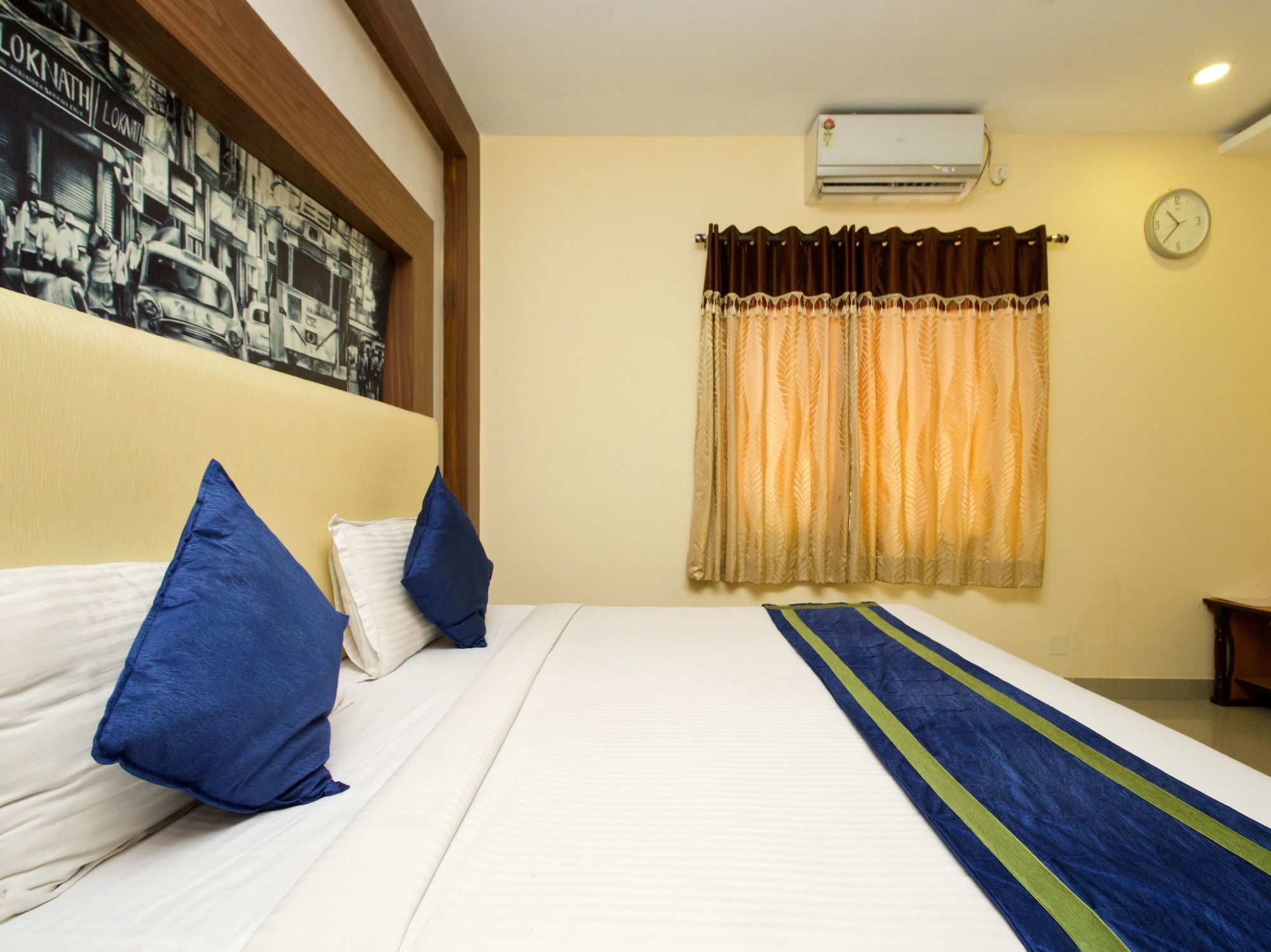 Oyo 460 Hotel Ivory Residency Calcutta Buitenkant foto
