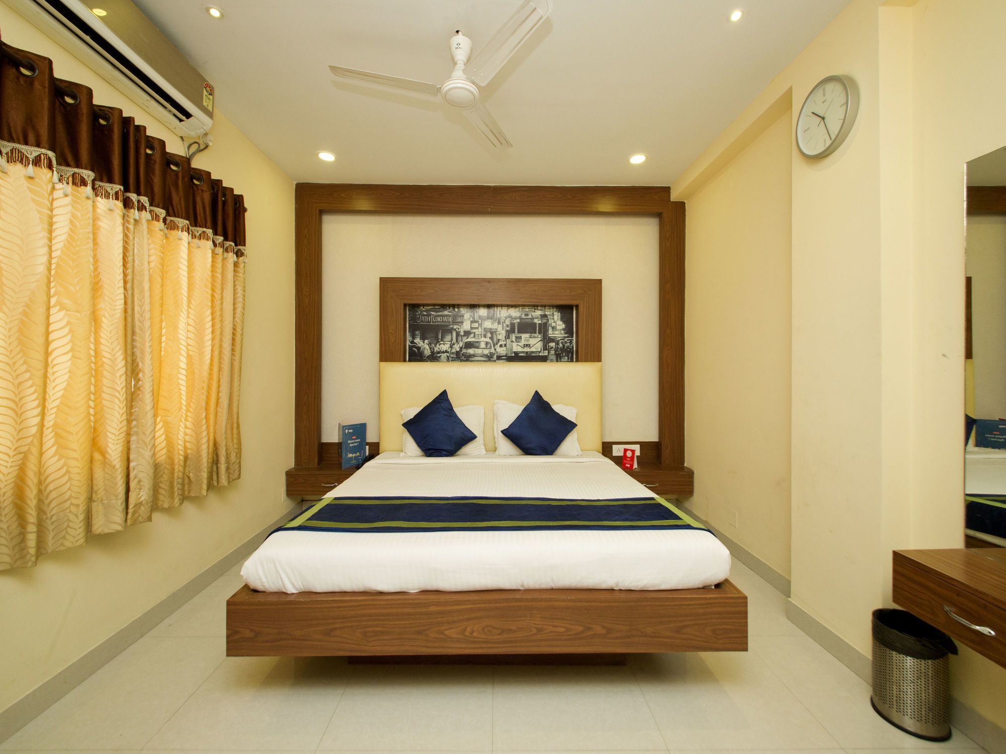 Oyo 460 Hotel Ivory Residency Calcutta Buitenkant foto