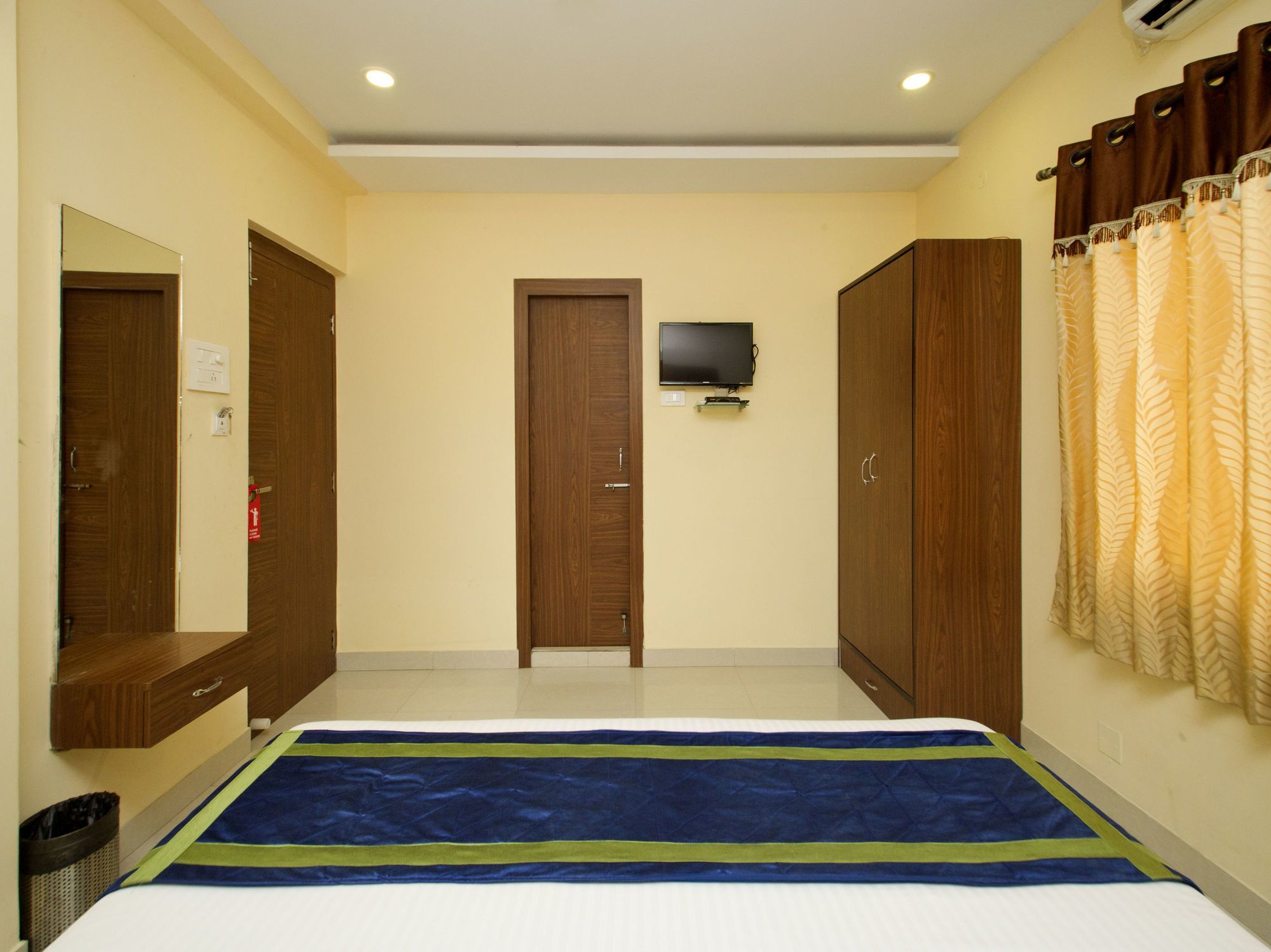Oyo 460 Hotel Ivory Residency Calcutta Buitenkant foto